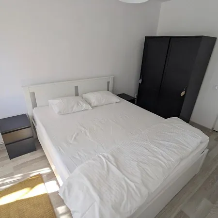 Cozy Afi Family And Friends Self Check-in Apartment *