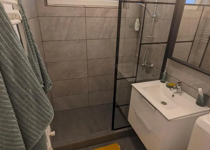 Cozy Afi Family And Friends Self Check-in Apartment Bucharest