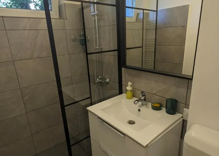 Apartment Cozy Afi Family And Friends Self Check-in Bucharest